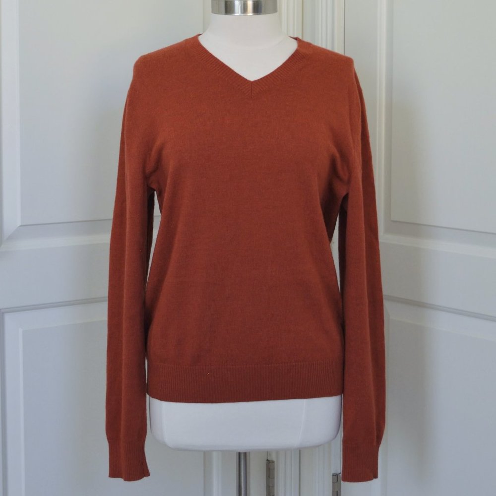 3 for 10!!! Banana Republic 100% Merino Sweater, L
